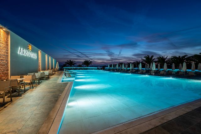 Aristoteles Holiday Resort & SPA - Хранене